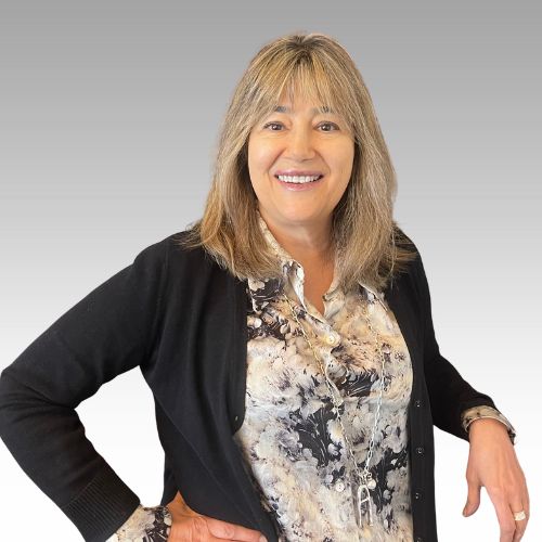 Dra. Ana María Chiesa - Escribana Titular Registro 46 CABA, Socia Fundadora Chiesa & Chiesa con más de 35 años de experiencia notarial